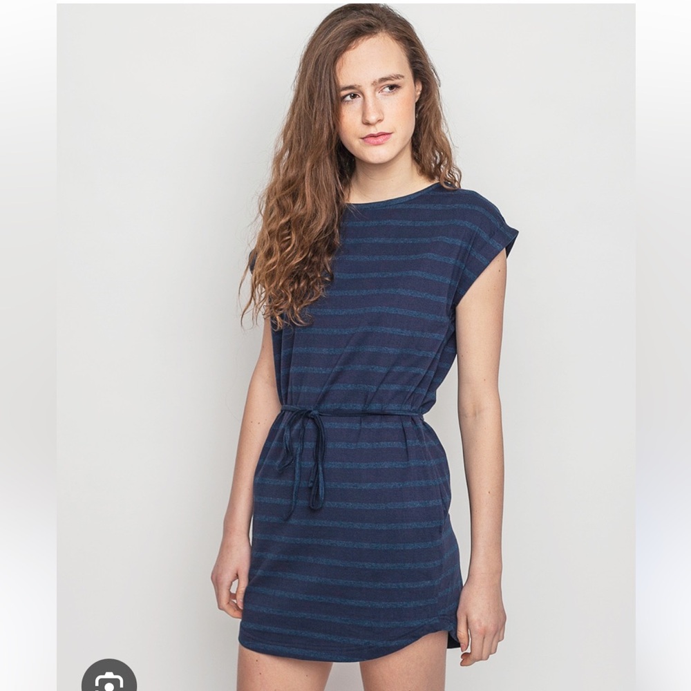 💫Navy Striped Mini T-Shirt Dress XS
